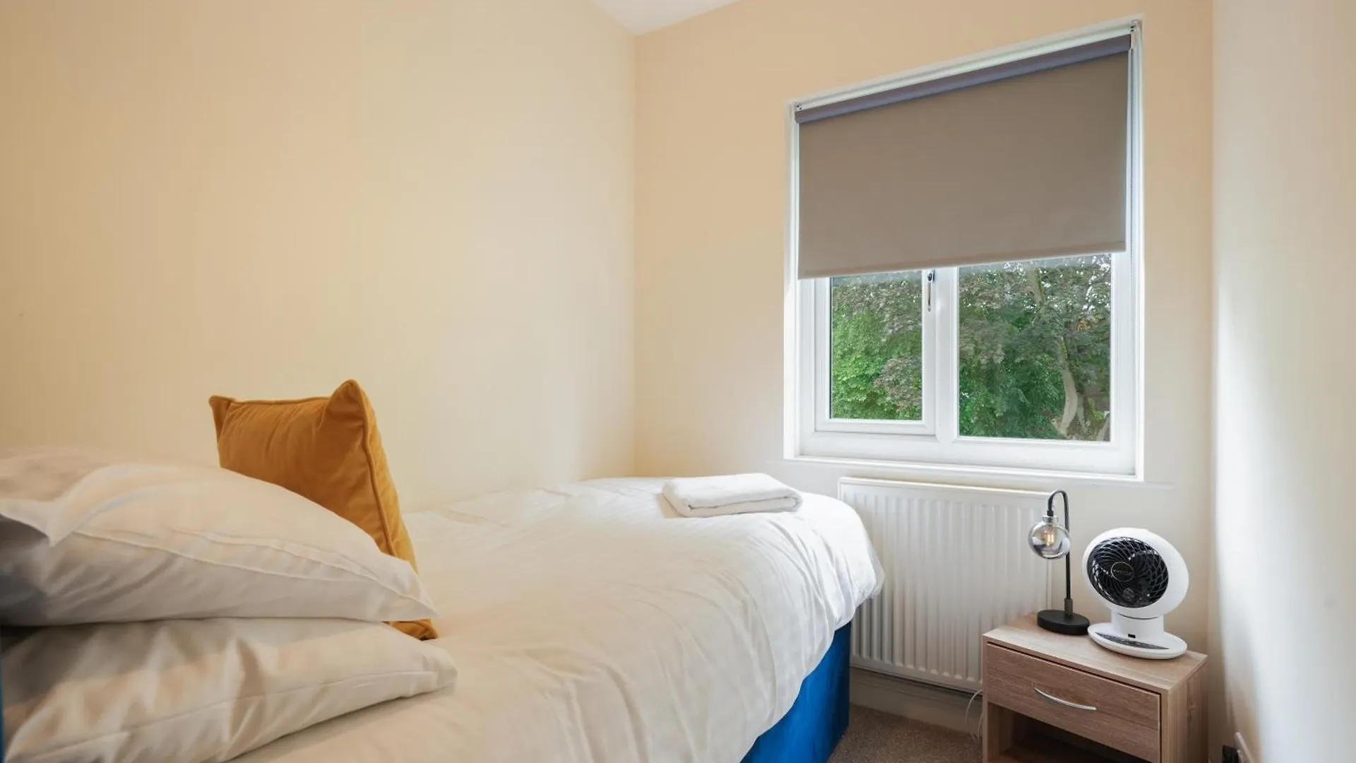 Apartament Guests Rated Exceptional 3 Bed House, Homely Comforts , Close To Amenities And Centre Sheffield Wielka Brytania